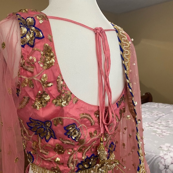 Reception Lehenga - Picture 3 of 7